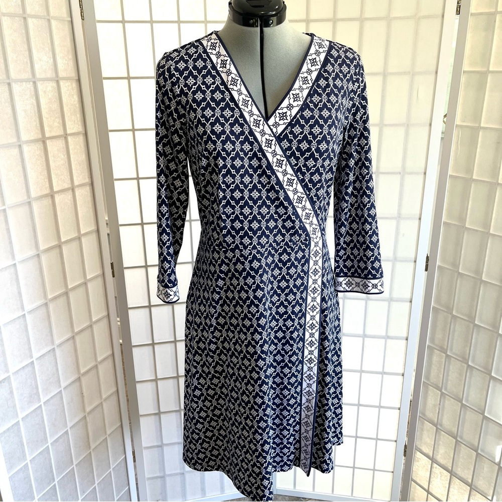 Talbots Navy and White Geometric L3/4 Sleeve Dress - EUC